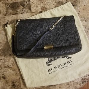 Burberry purse